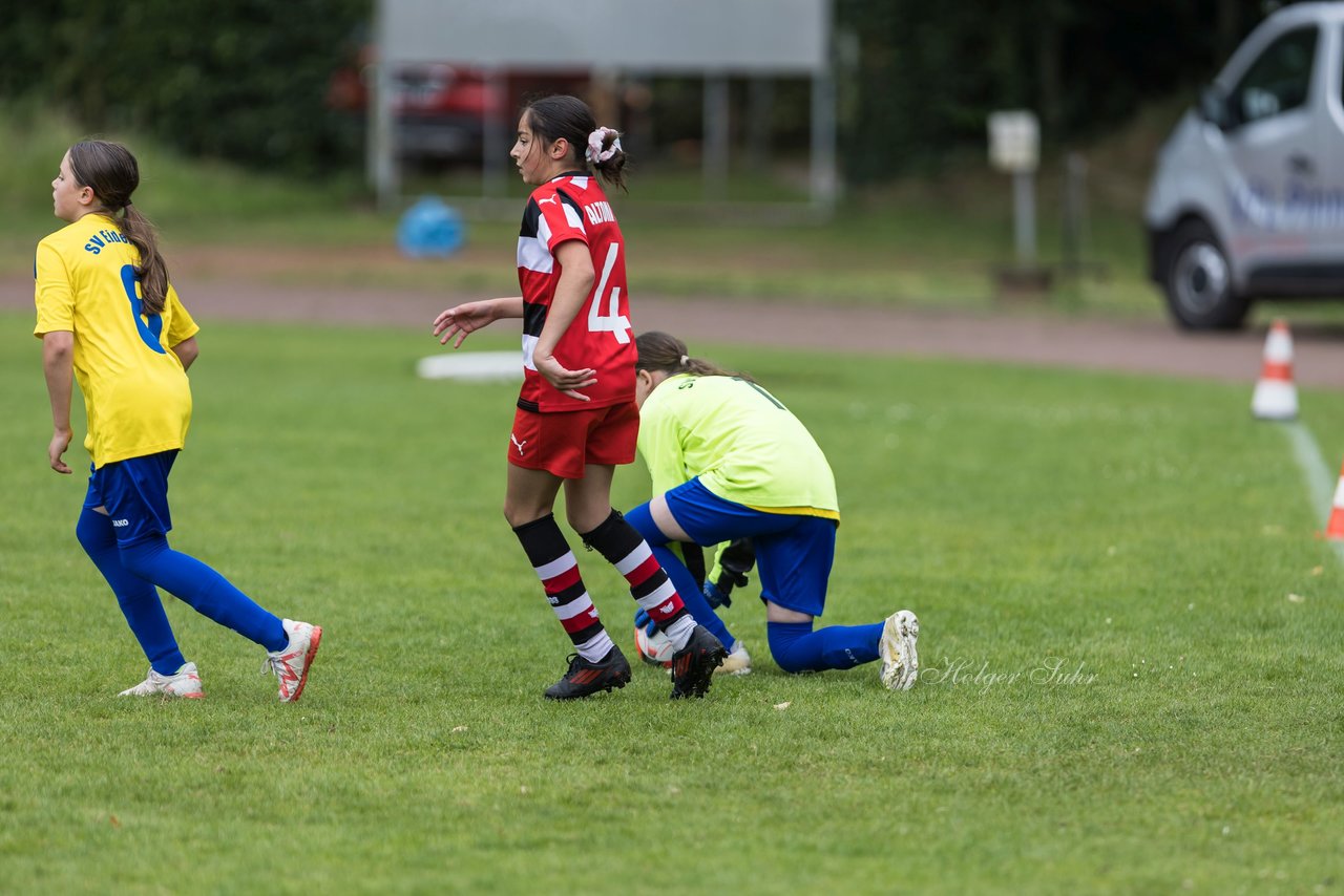 Bild 551 - Loewinnen Cup